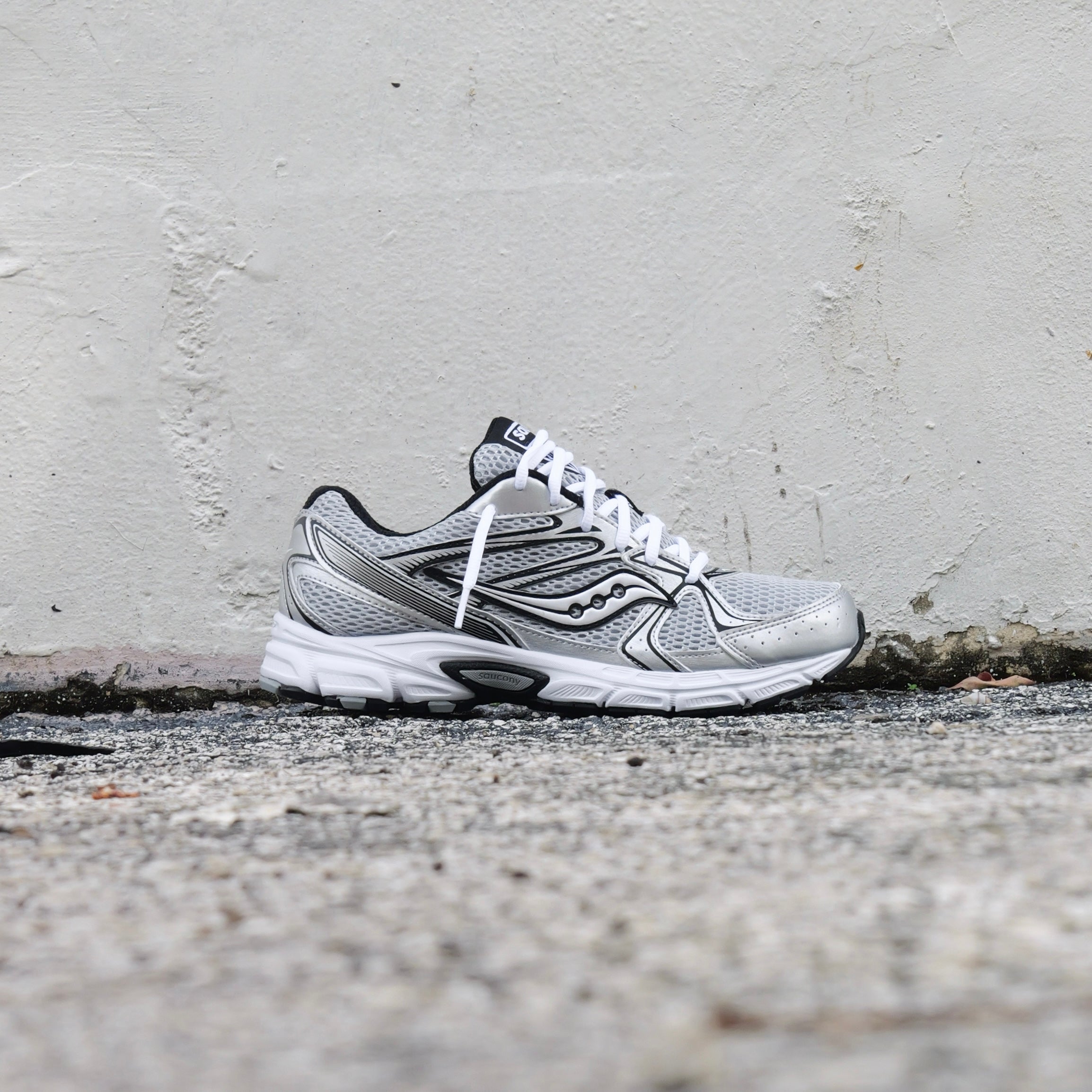 Mens Saucony Ride Millennium (Silver/Black) - Saucony