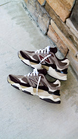 Mens New Balance 9060 (Brown/Brown) -U90601BV