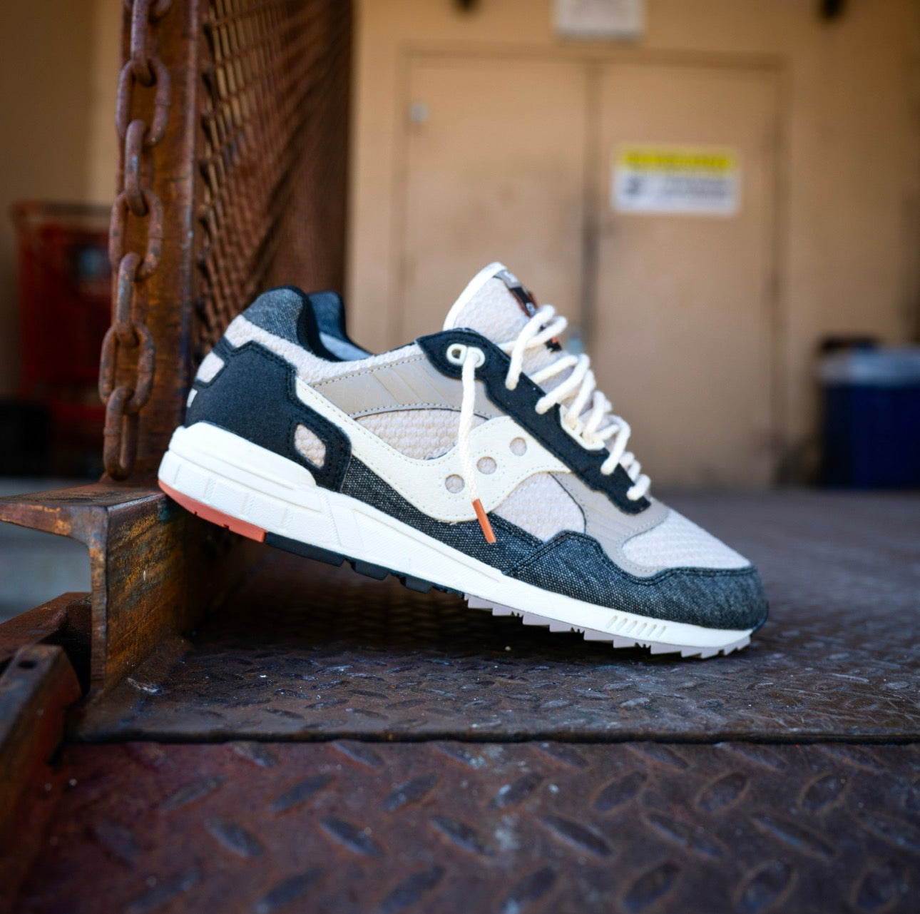 Mens Saucony Shadow 5000 (Beige/Grey) - Saucony