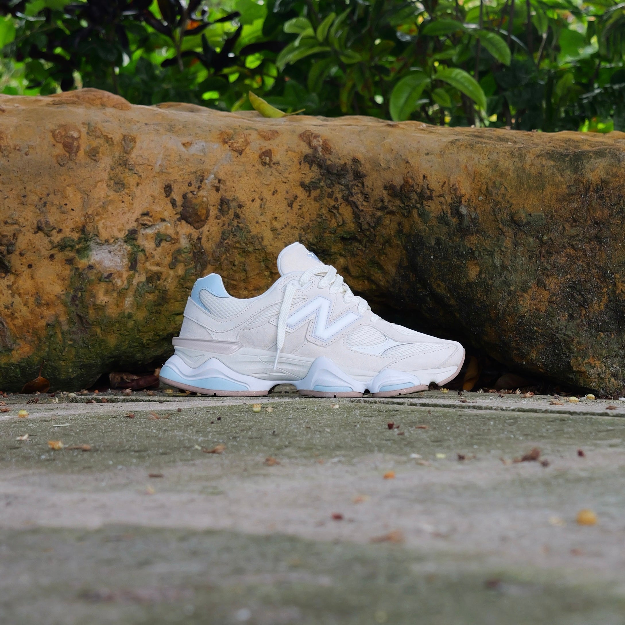 New Balance 9060 - U9060AUA (Beige/Blue) - New balance