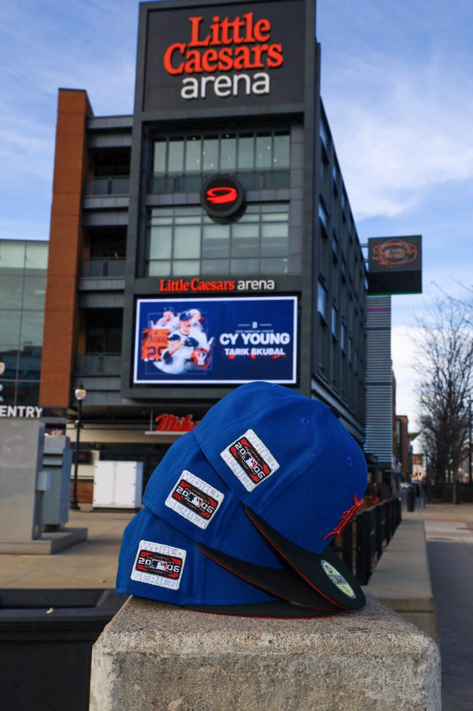 New Era Detroit Tigers 2006 World Series Side Patch Fitted (Royal/Black)