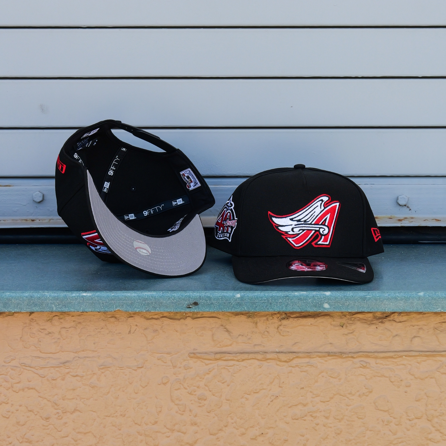 New Era Anaheim Angels 40th Season 9FIFTY A-Frame Snapback-(Black/Red) - New Era