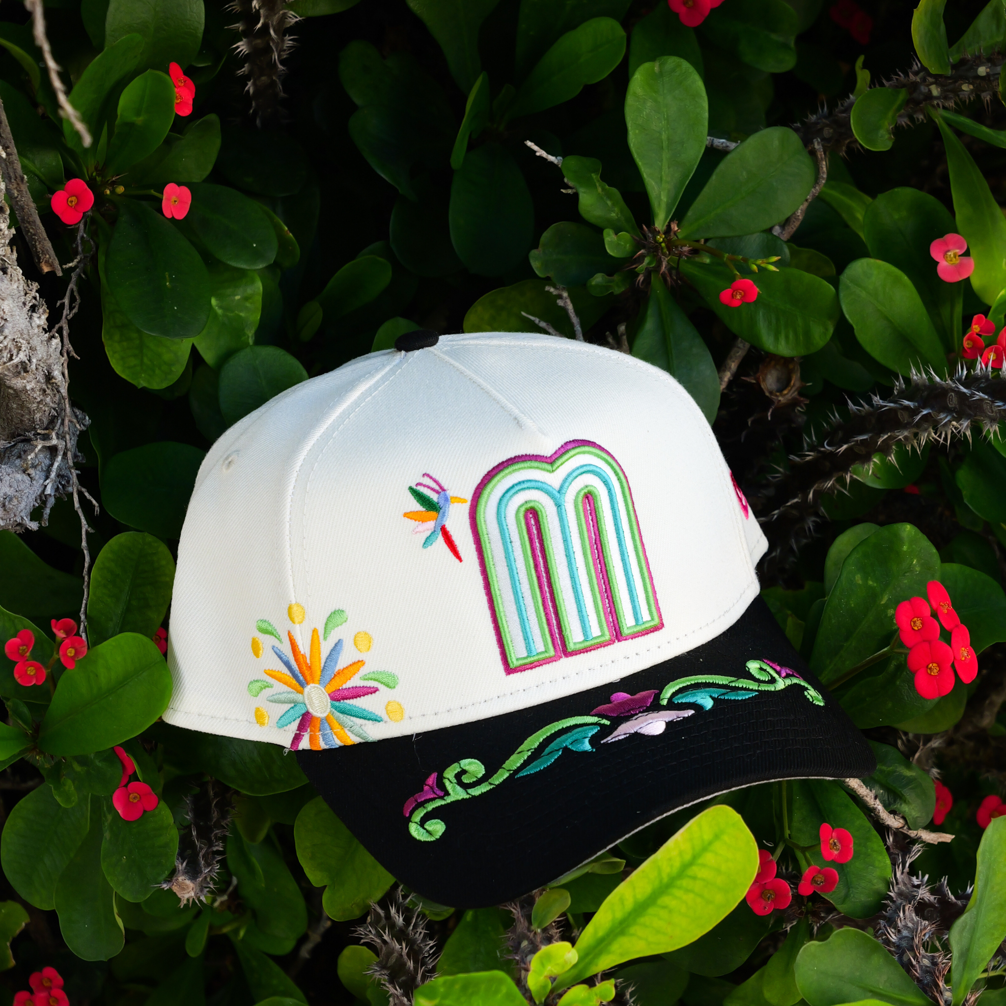 Mexico 2026 World Baseball Classic 9FORTY Snapback - Cream/Black/Multi