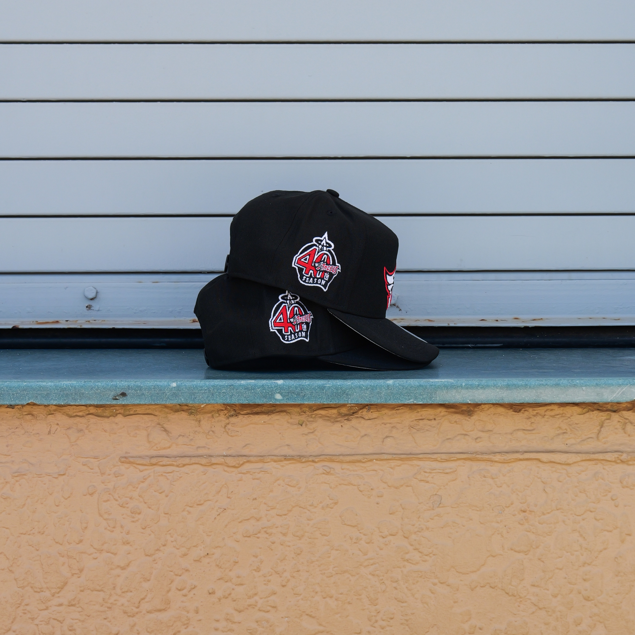 New Era Anaheim Angels 40th Season 9FIFTY A-Frame Snapback-(Black/Red) - New Era