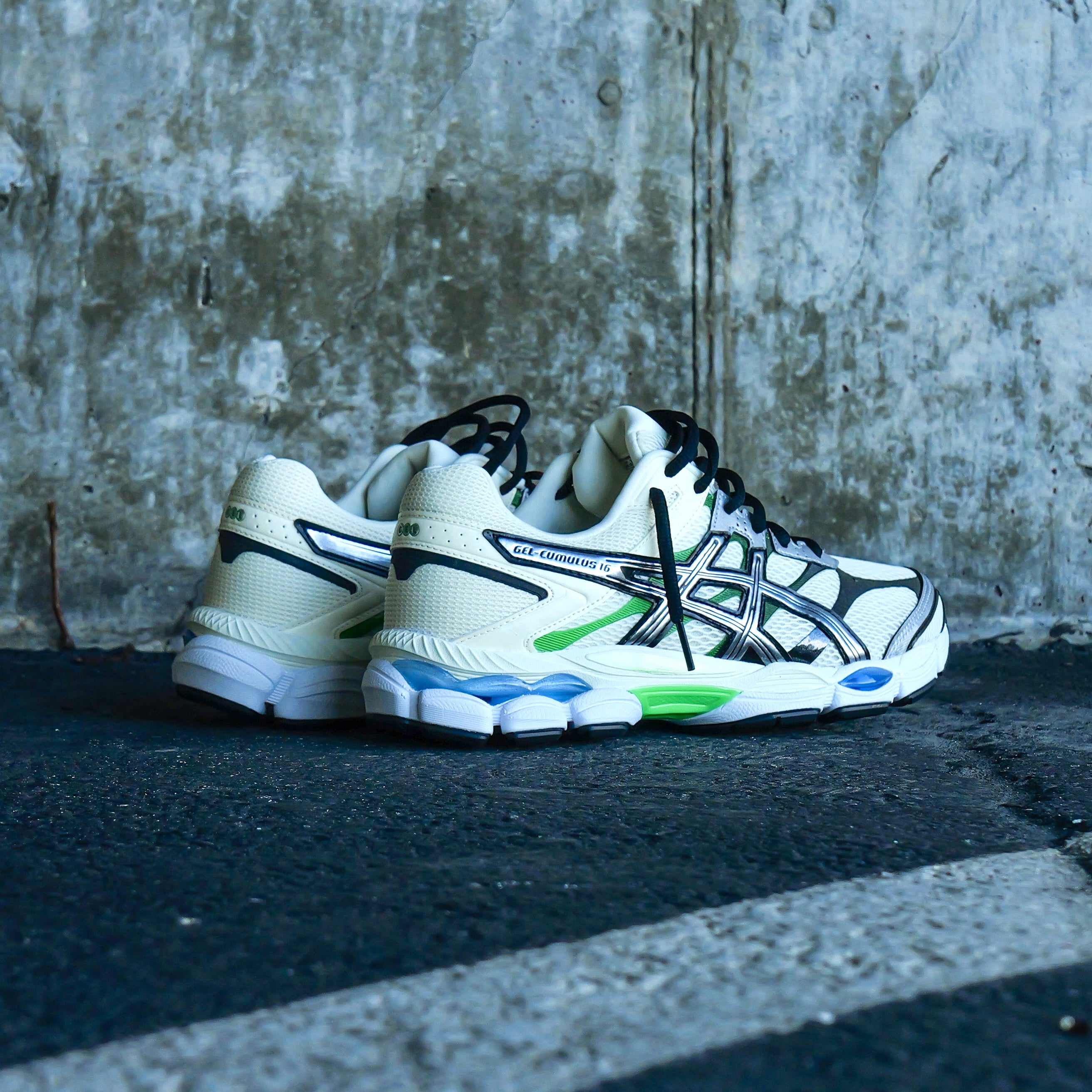 Mens Asics Gel-Cumulus 16 (Ivory/Pure Silver)