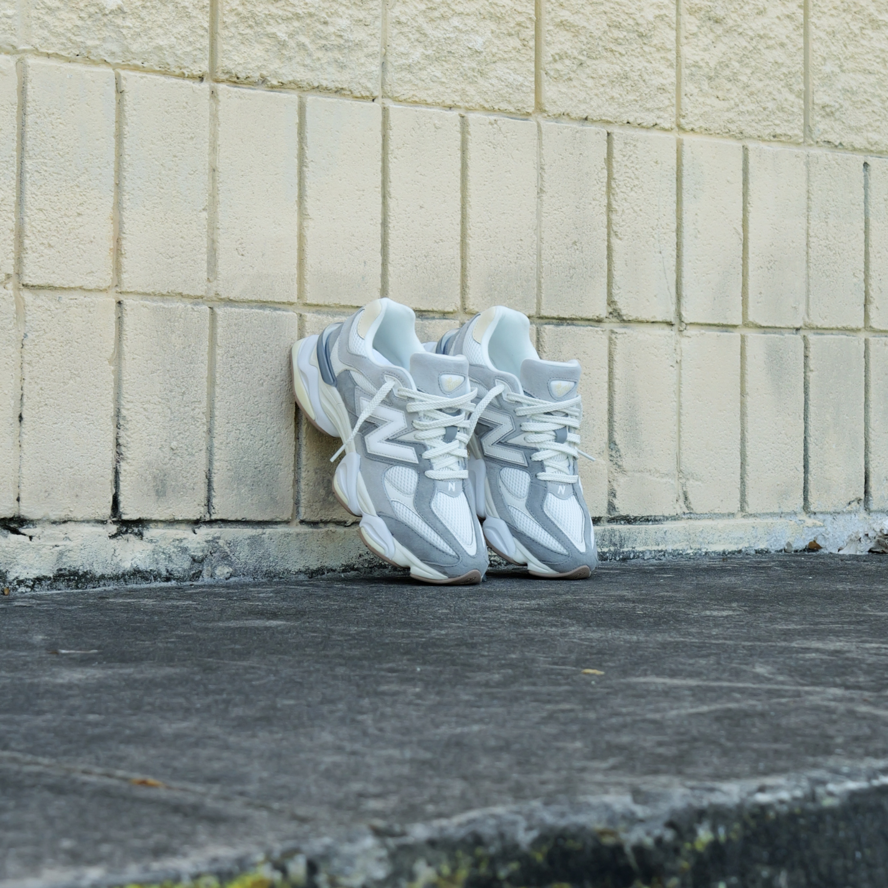 New Balance 9060 - U9060AUB (Grey/Beige) - New balance