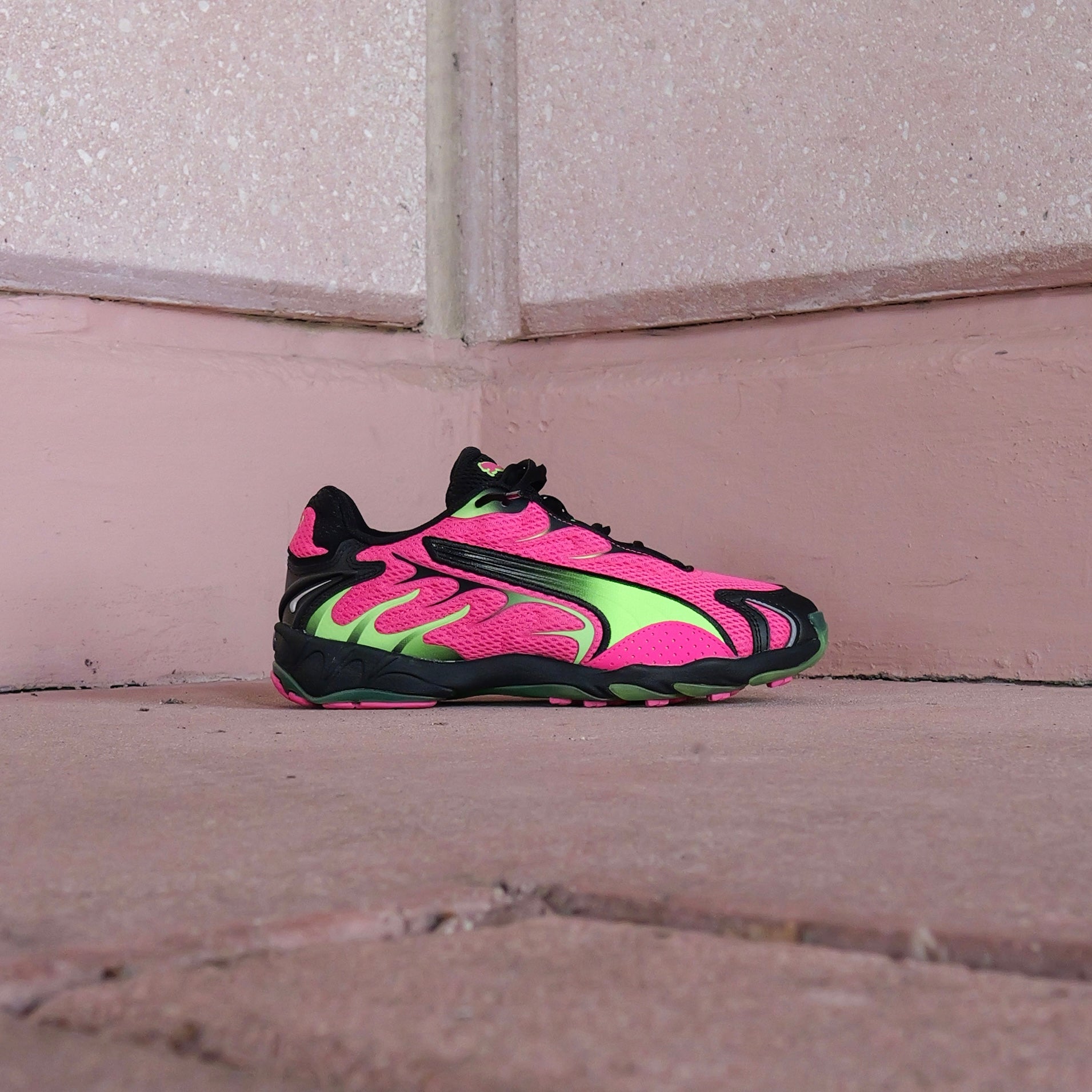 Mens Puma Inhale (Fluro Pink/Green Glare) - Puma