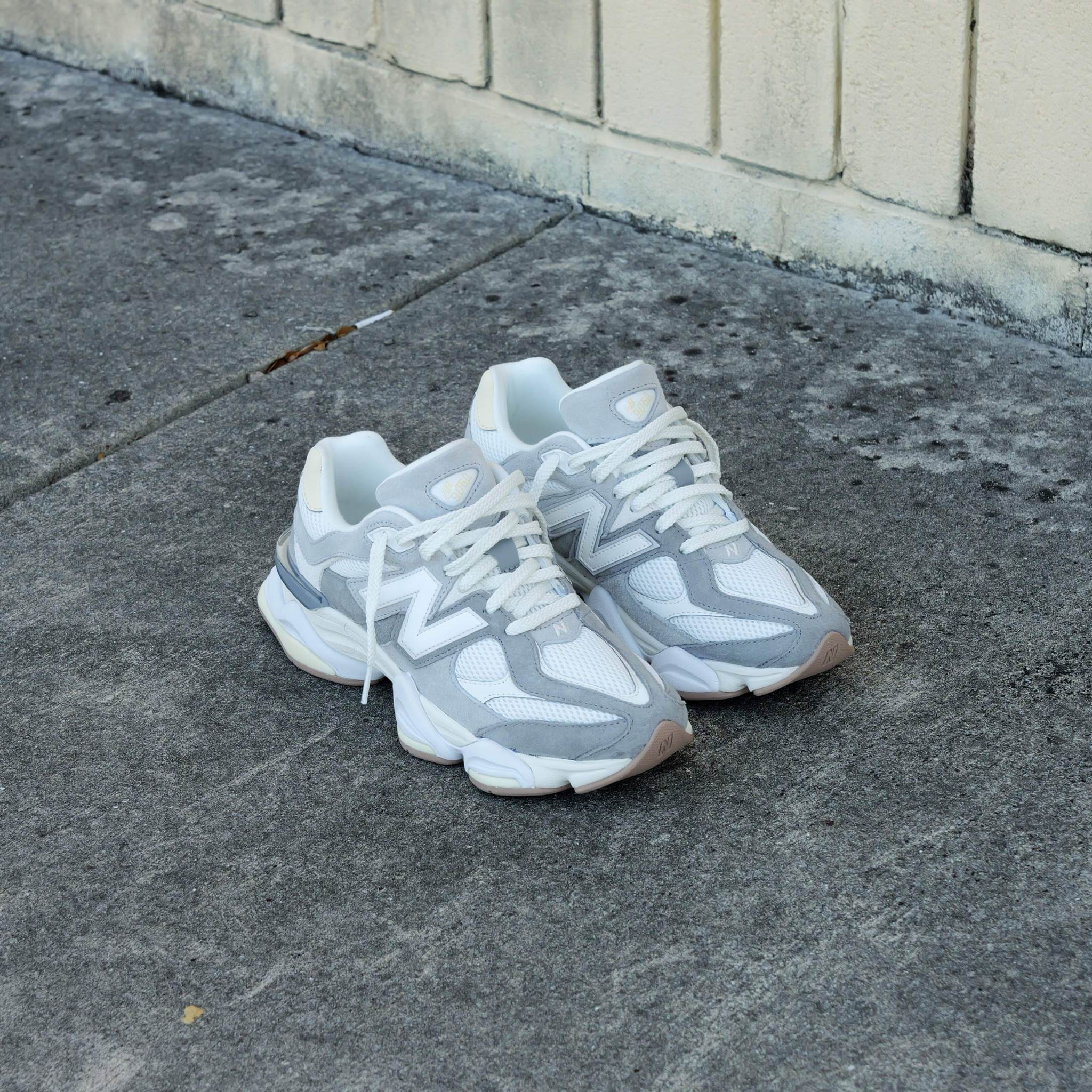 New Balance 9060 - U9060AUB (Grey/Beige) - New balance