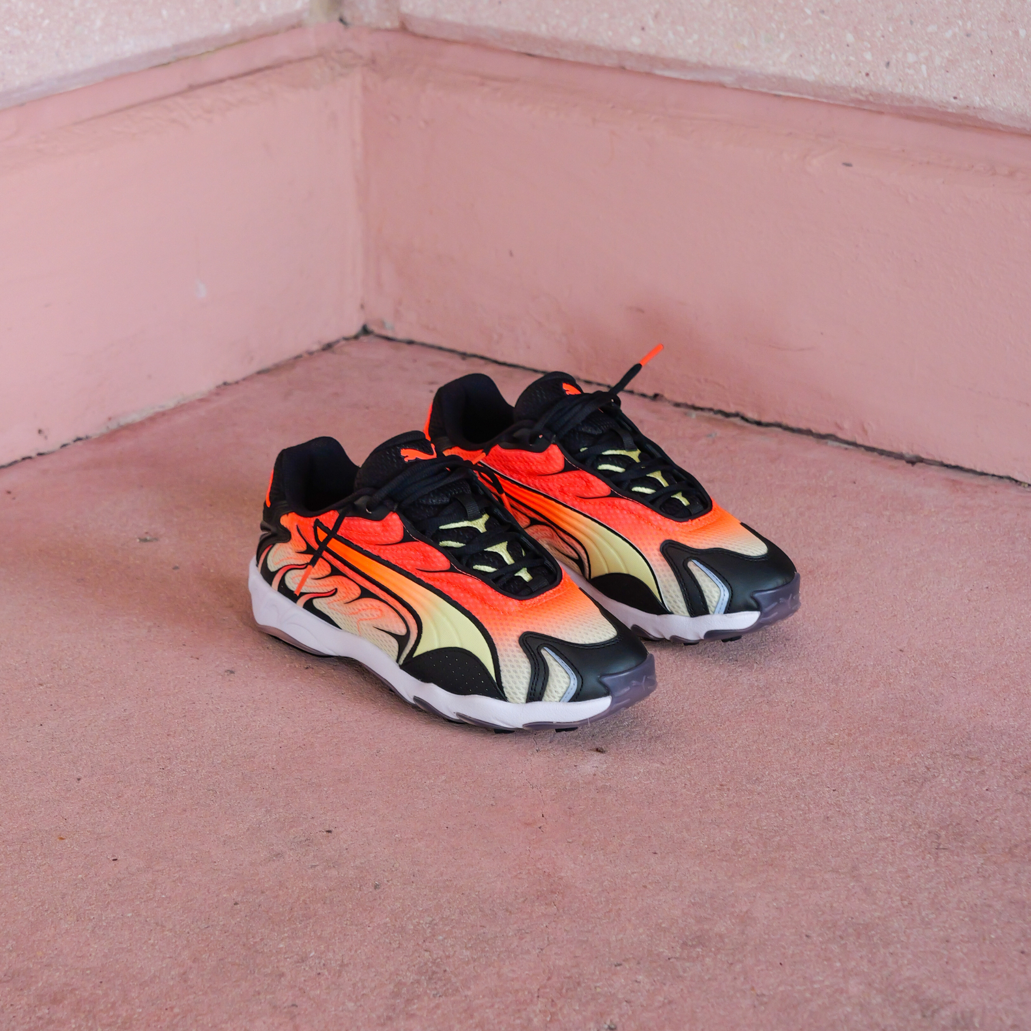 Mens Puma Inhale (Glowing Red/Black) - Puma