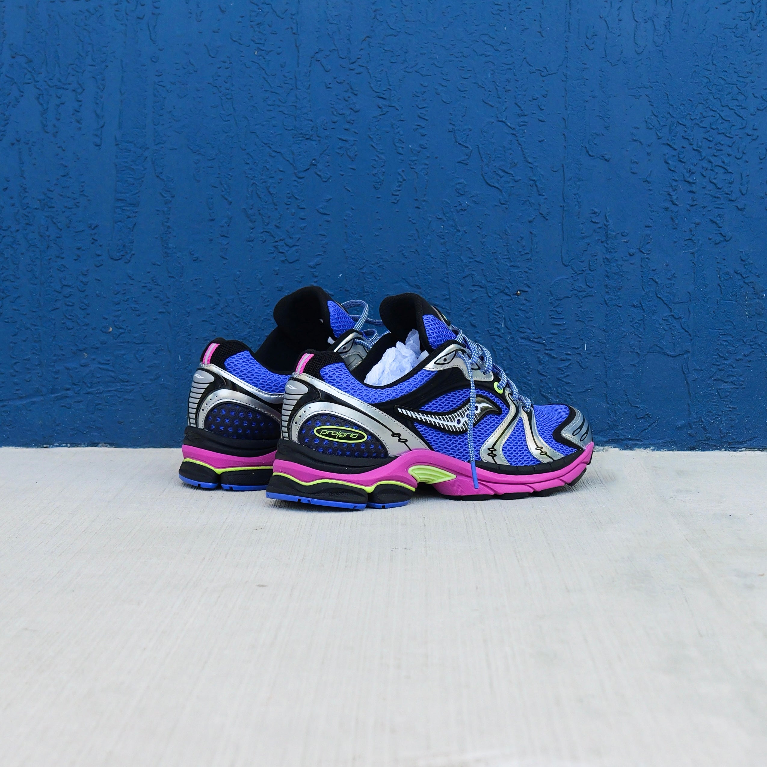 Mens Saucony ProGrid Triumph 4 (Dazzle/Silver)
