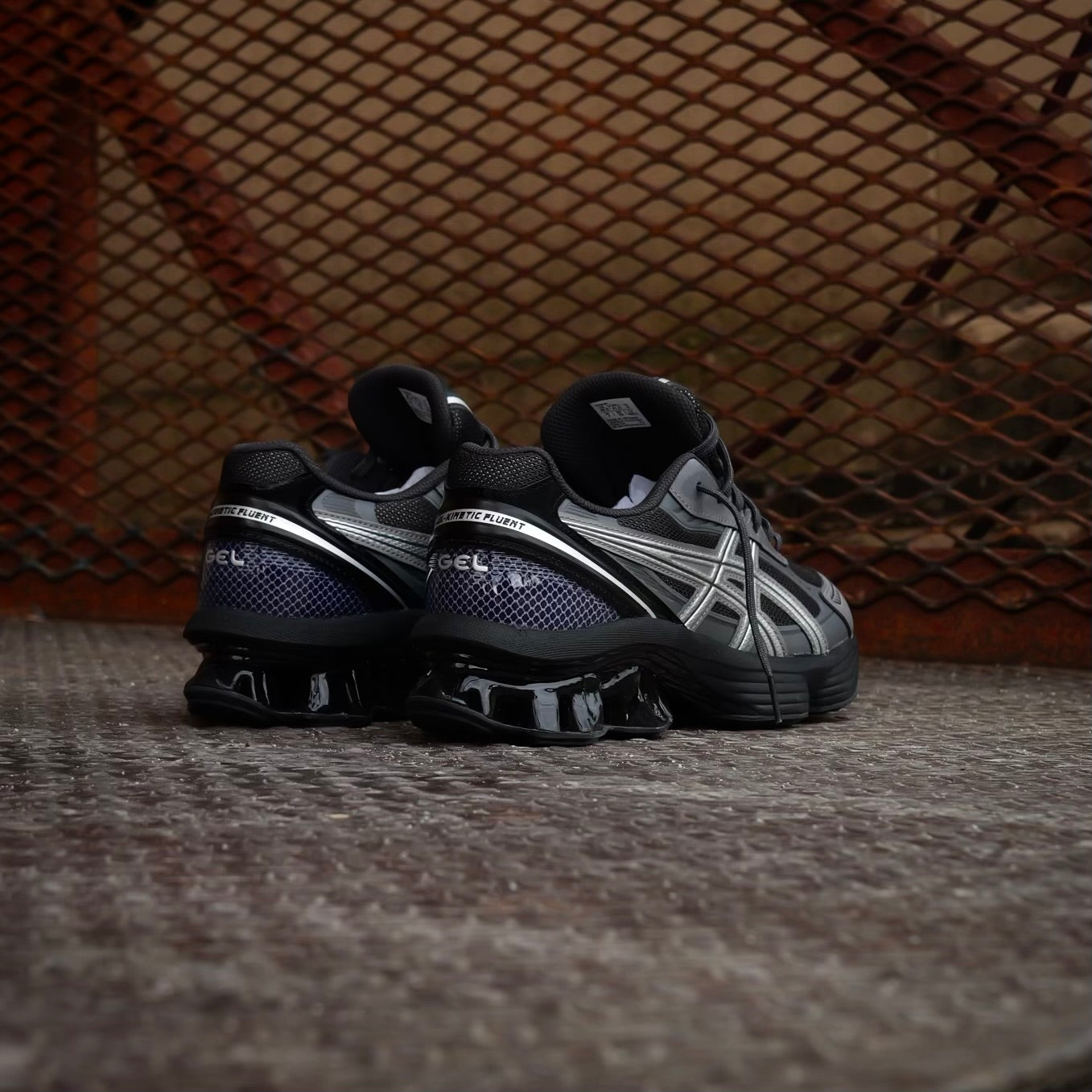 Mens Asics Gel-Kinetic Fluent (Graphite Grey/Pure Silver) - Asics