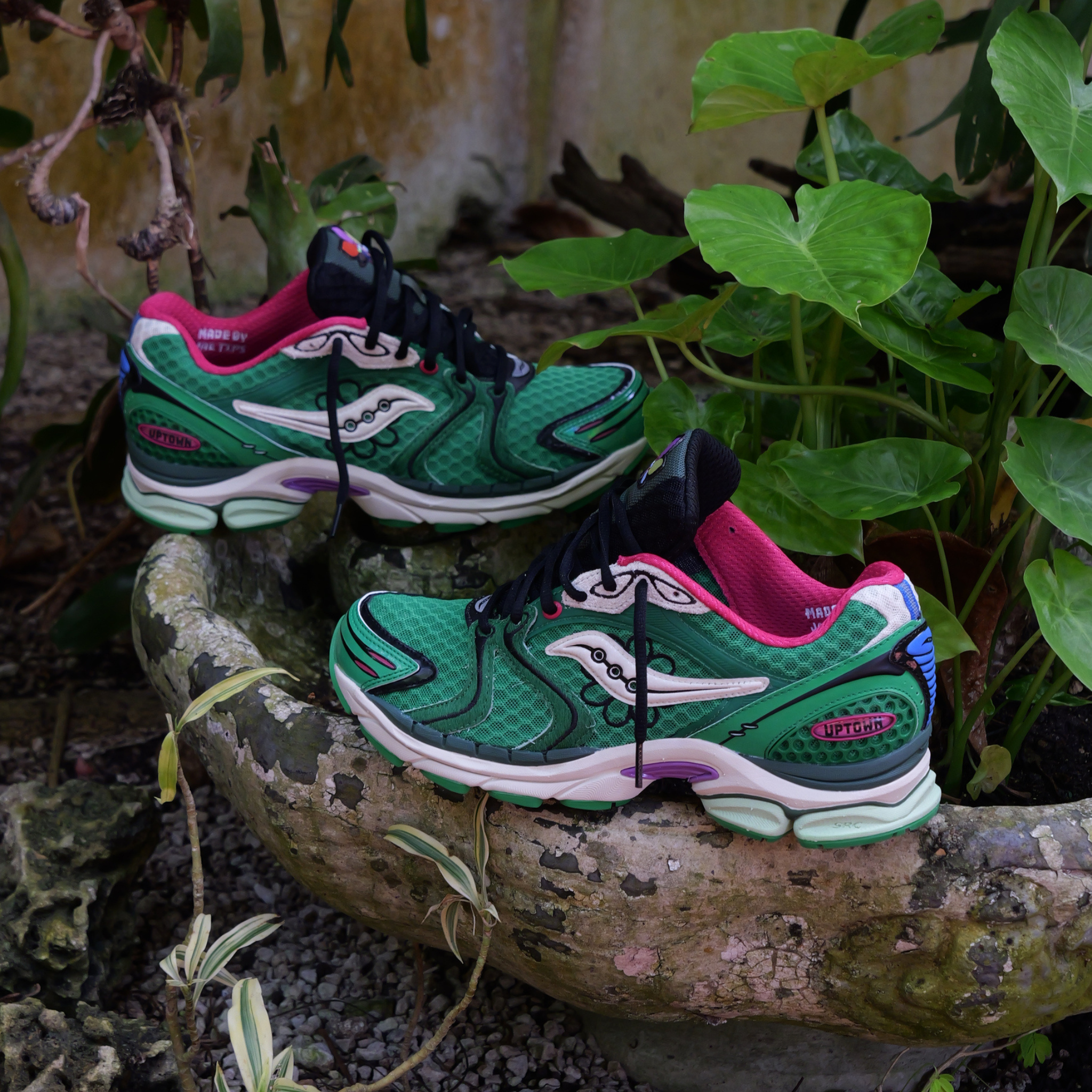 SAUCONY X JAE TIPS Progrid Triumph 4 Sugar Maple (Fern/Fern) - VIP Saucony