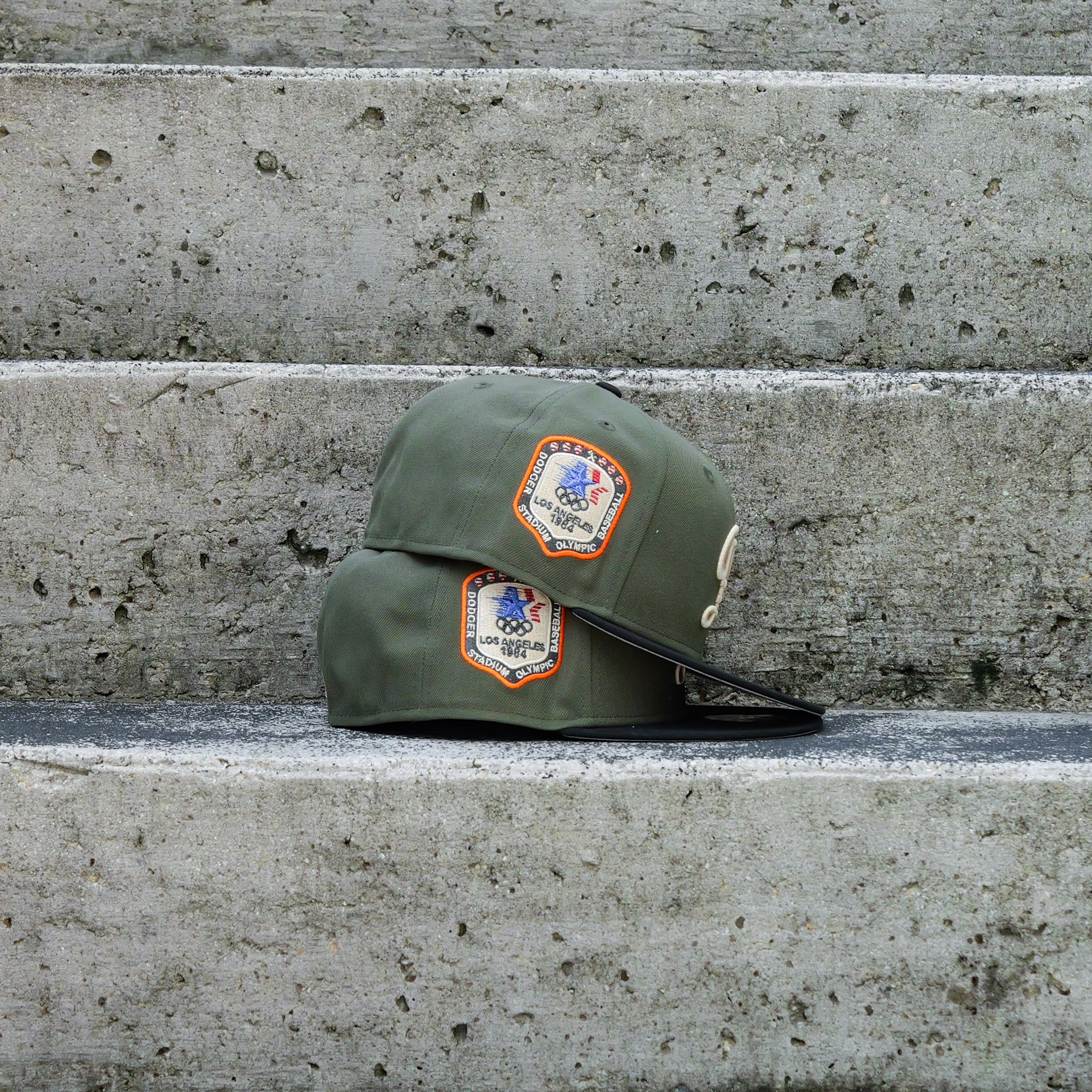 New Era Los Angeles Dodgers 1984 Olympic Stadium Side Patch Fitted