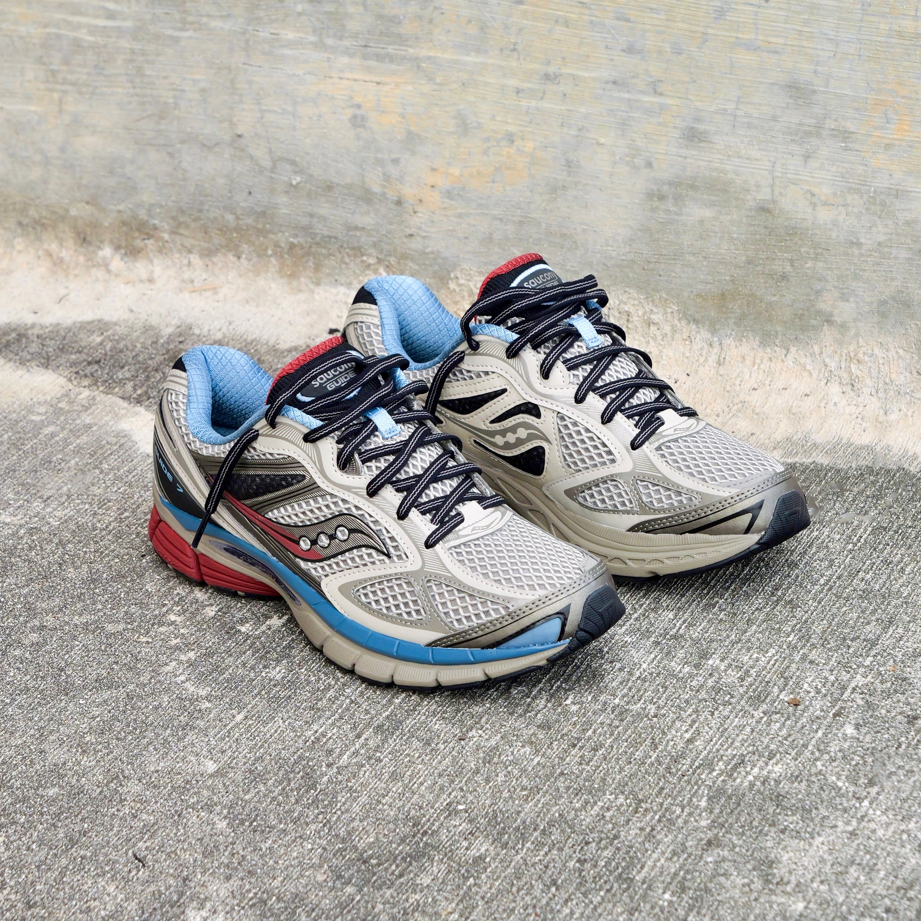 Mens Saucony ProGrid Guide 7 (Taupe/Black)