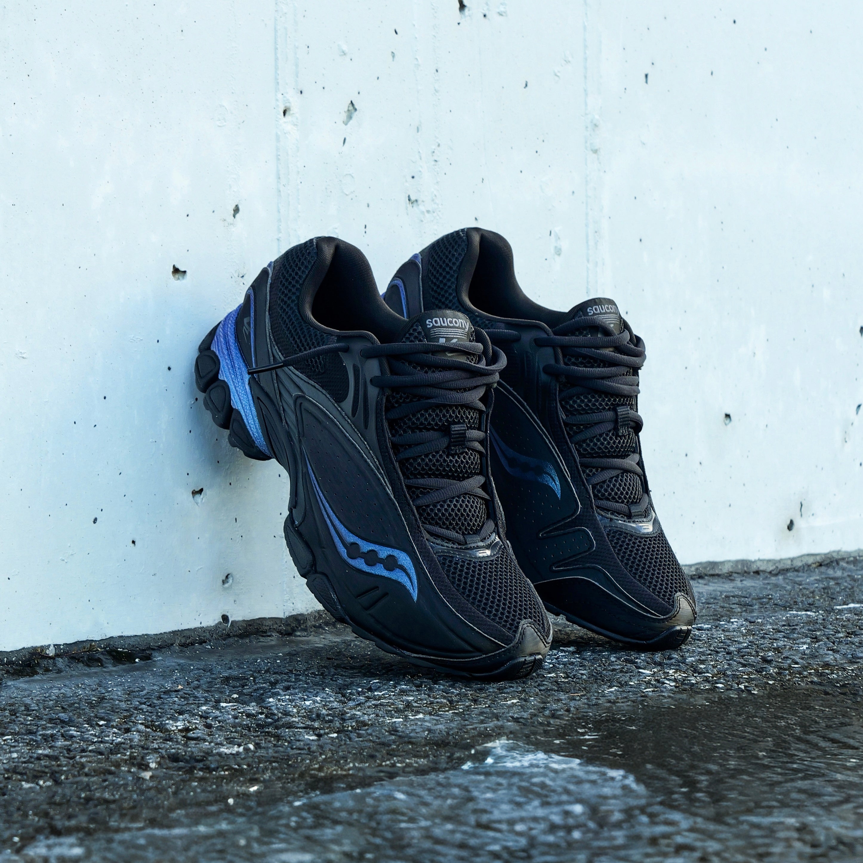 Mens Saucony ProGrid V2 (Night Sky)