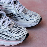 Mens Saucony ProGrid Omni 9 (Silver/Pink) - Saucony