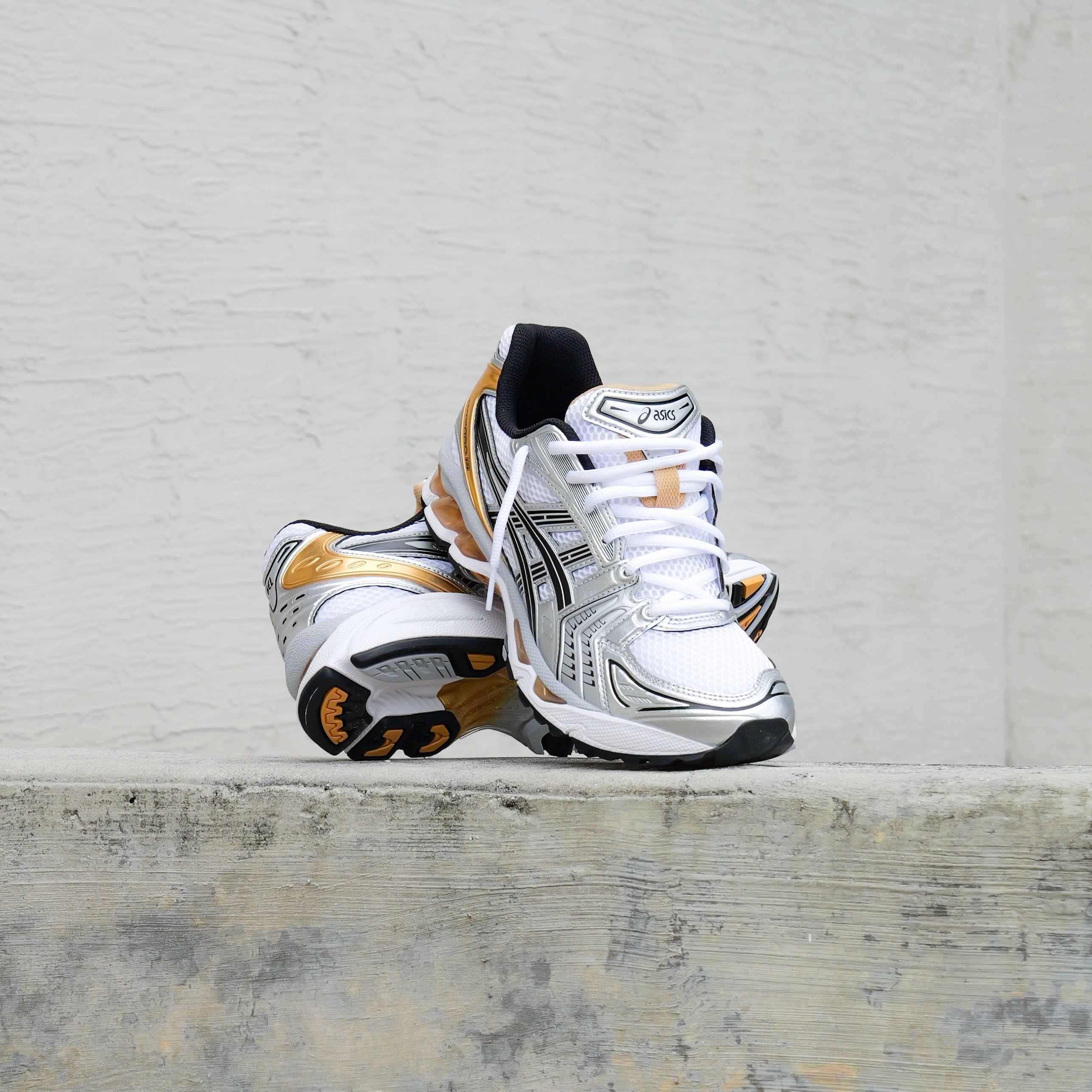 Mens Asics Gel-Kayano 14 (White/Pure Gold) - Asics