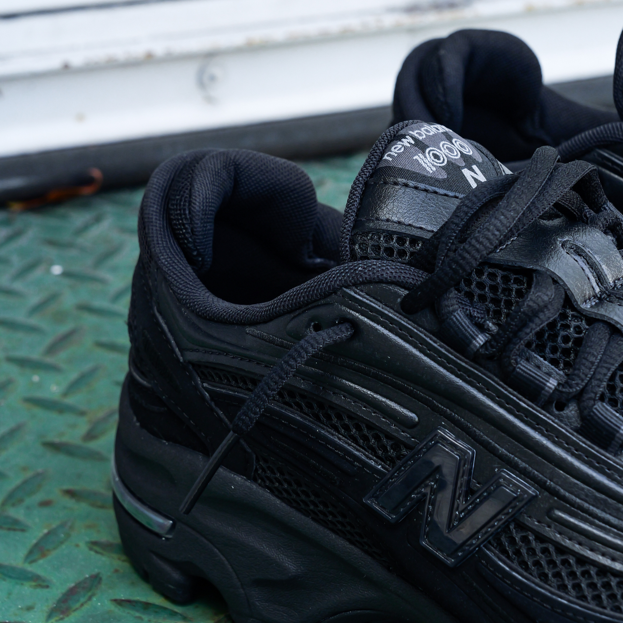 New Balance 1000 (Black/Black) M1000B - VIP New Balance