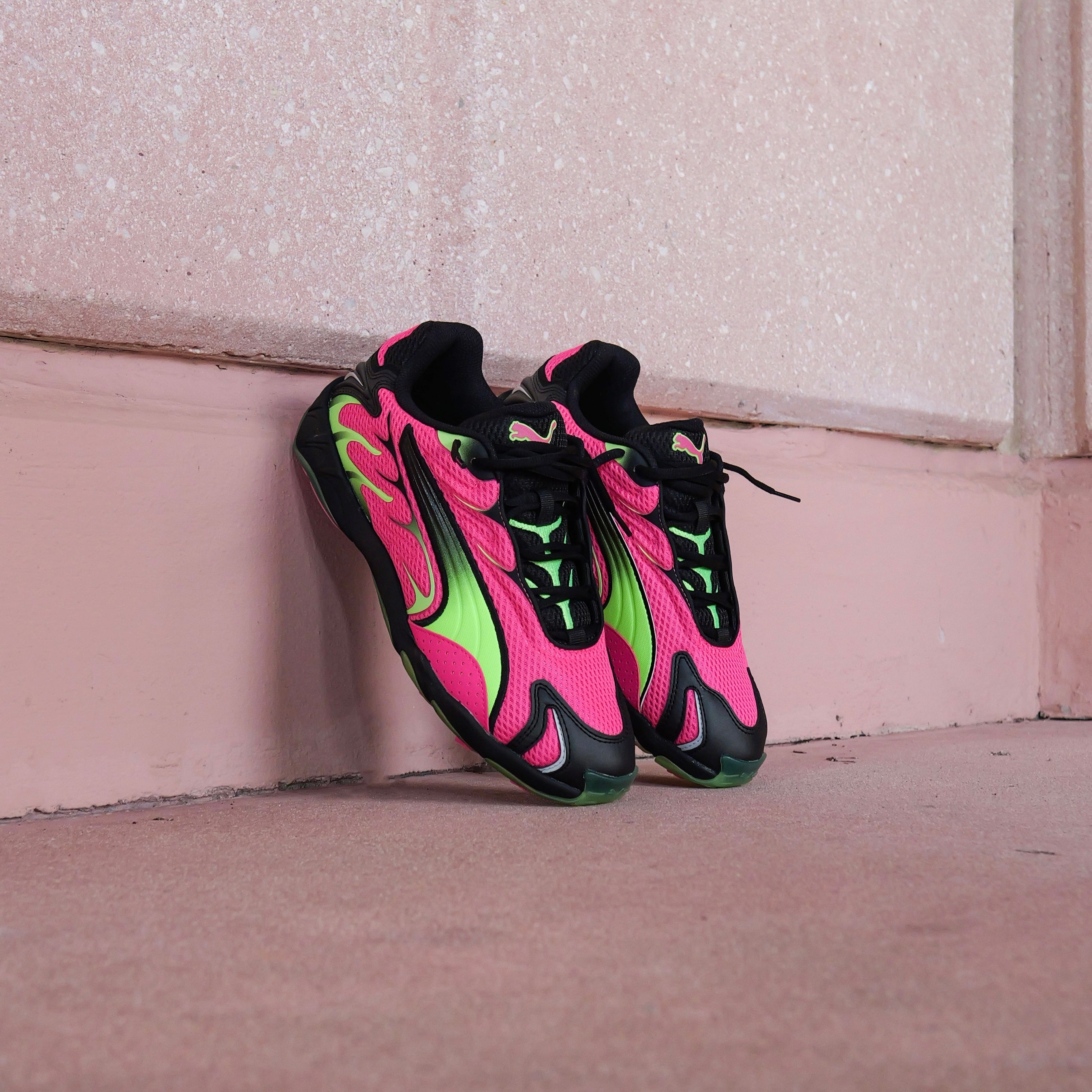 Mens Puma Inhale (Fluro Pink/Green Glare) - Puma