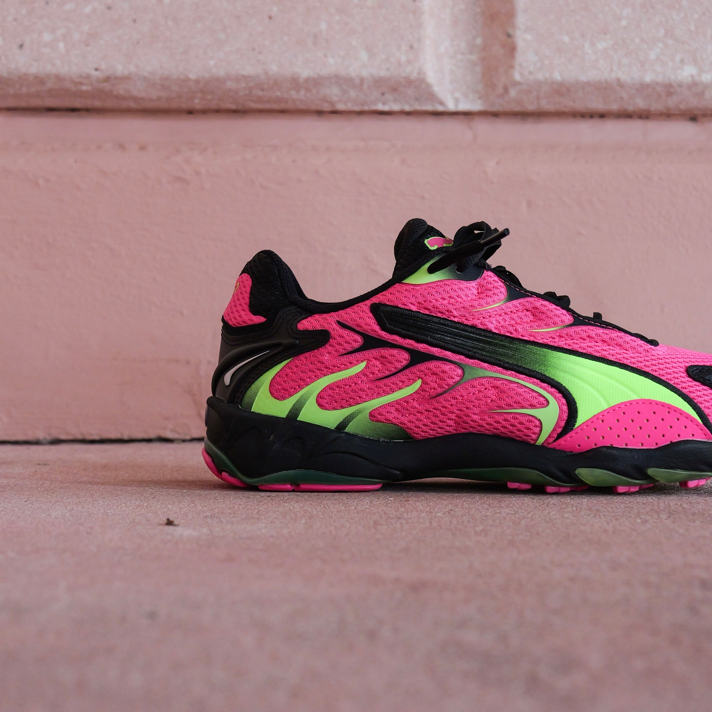 Mens Puma Inhale (Fluro Pink/Green Glare) - Puma