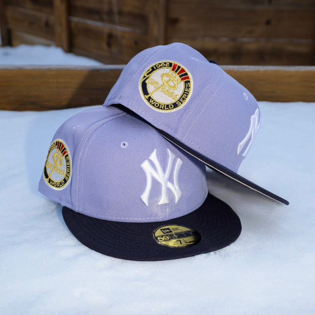 New Era New York Yankees 1962 World Series Side Patch Fitted (Lavender)