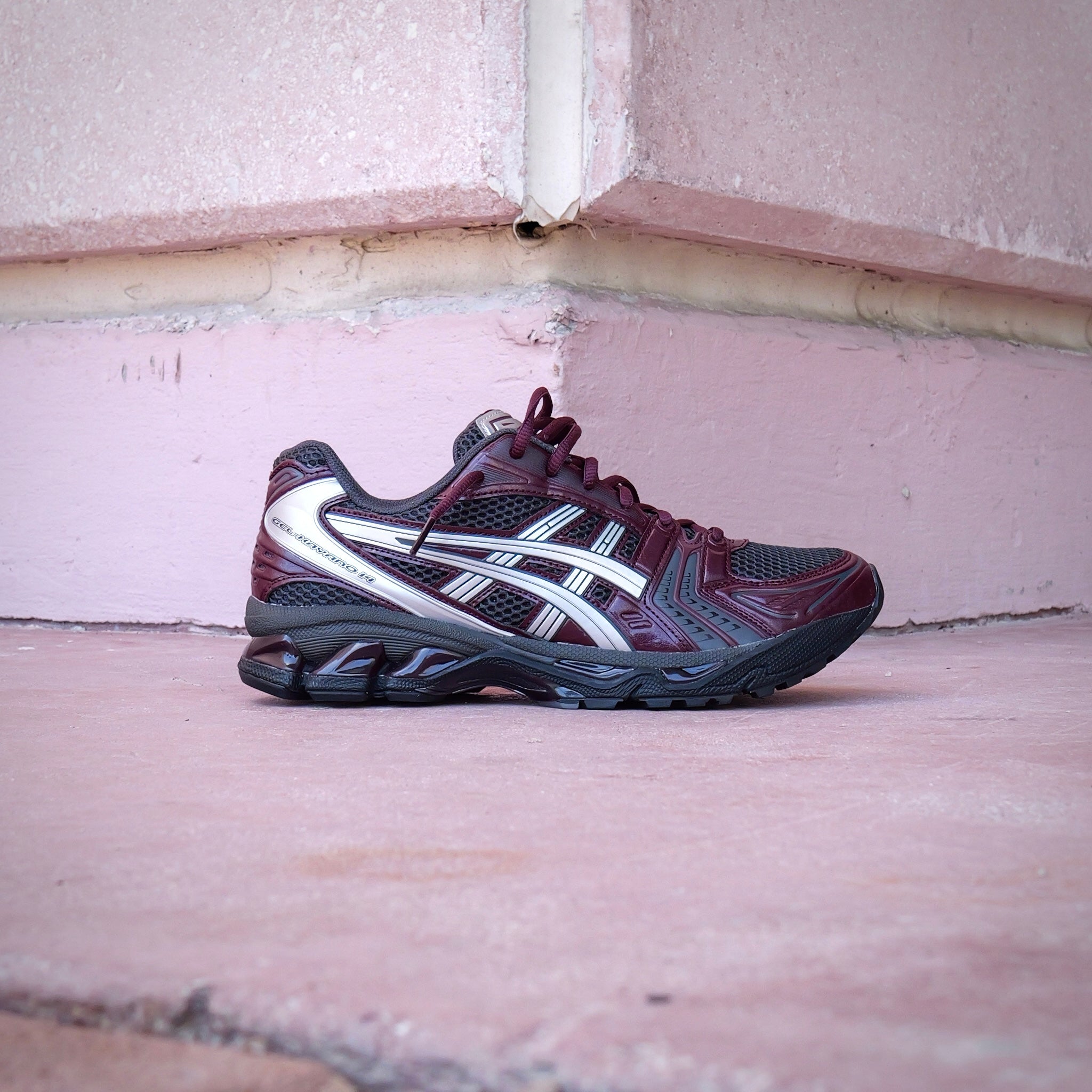 Mens Asics Gel-Kayano 14 (Obsidian Grey/Pure Silver) - VIP Asics