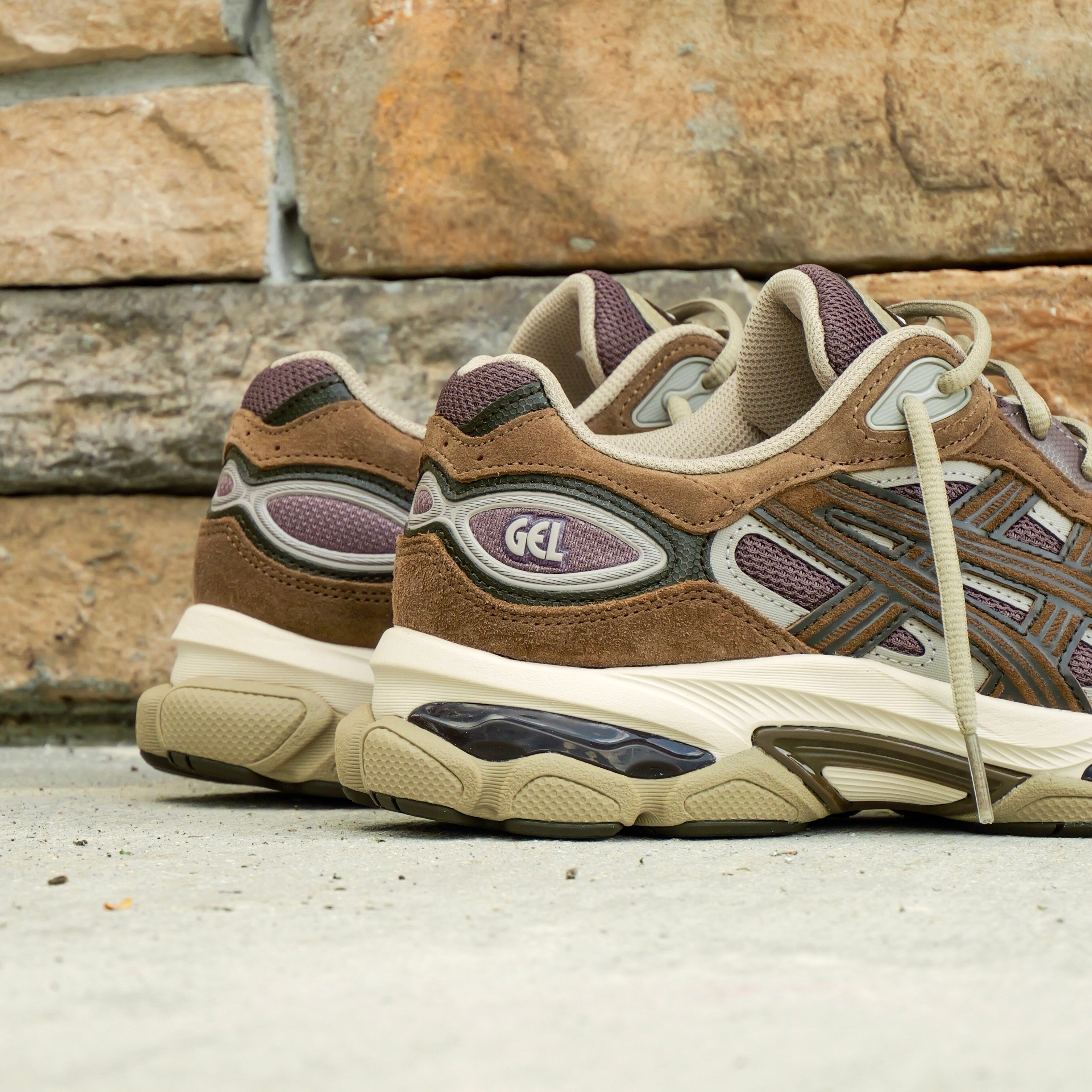 Mens Asics Gel-NYC 2.0 (Cocoa Powder/Brown Storm)