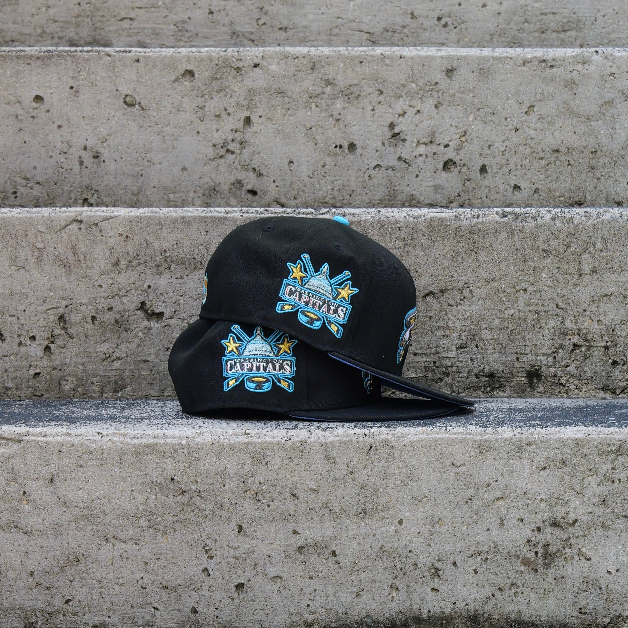 New Era Washington Capitals Side Patch Fitted