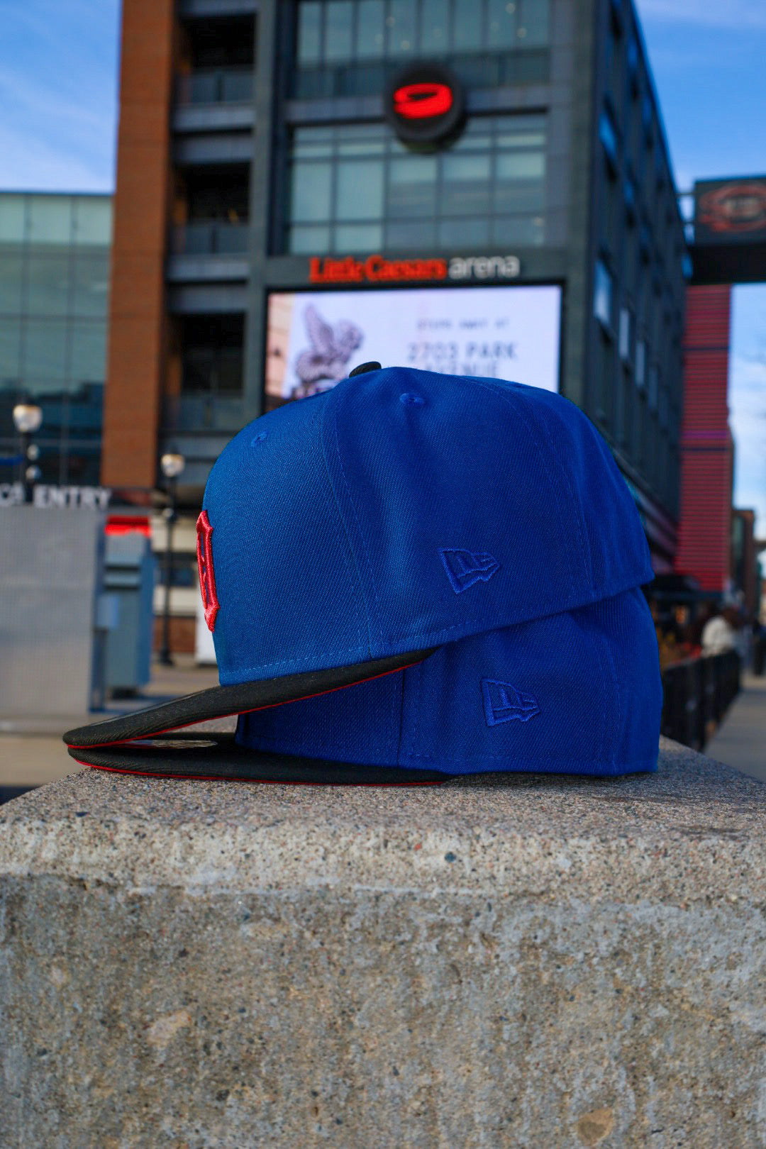 New Era Detroit Tigers 2006 World Series Side Patch Fitted (Royal/Black)