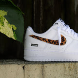 Nike x Supreme Air Force 1 Low SP (White/Cheetah) - Nike