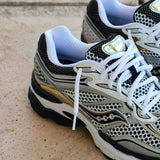 Mens Saucony ProGrid Omni 9 (Silver/Gold) - Saucony
