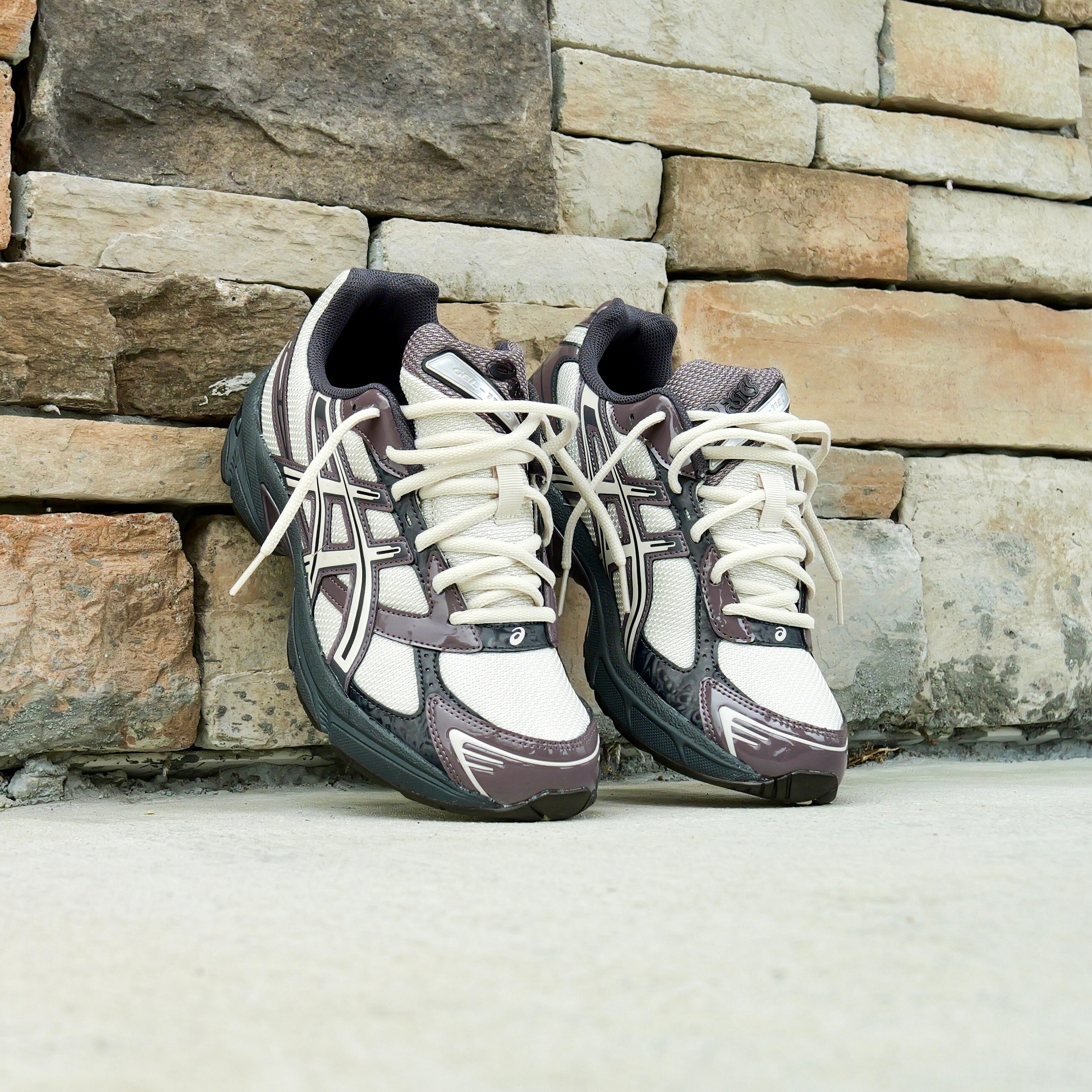Mens Asics Gel-1130 (Oatmeal/Obsidian Grey)