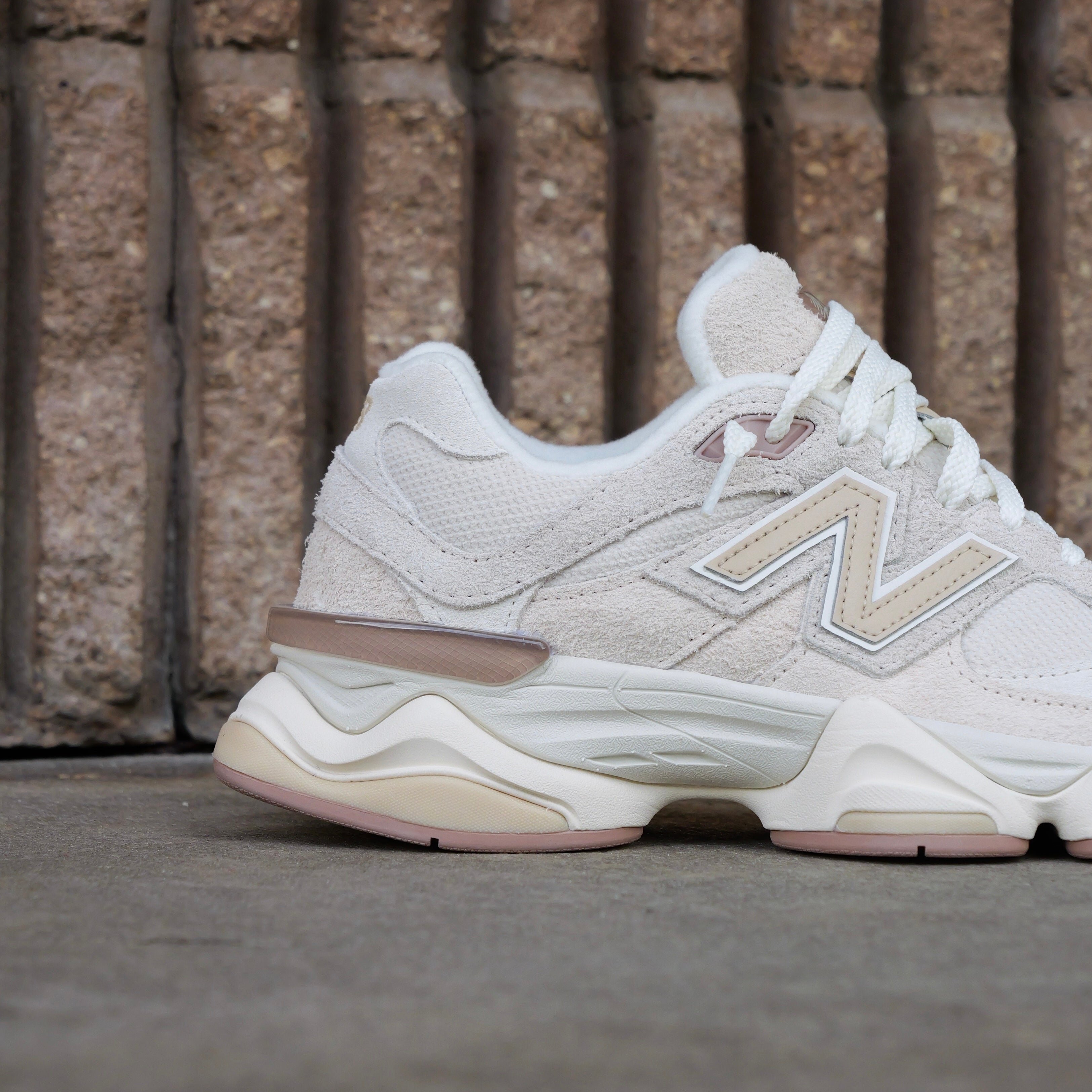 Mens New Balance 9060CCB (Beige/White) - New Balance