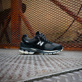 Mens New Balance 2002R (Black/Off White) - U2002RL - New Balance