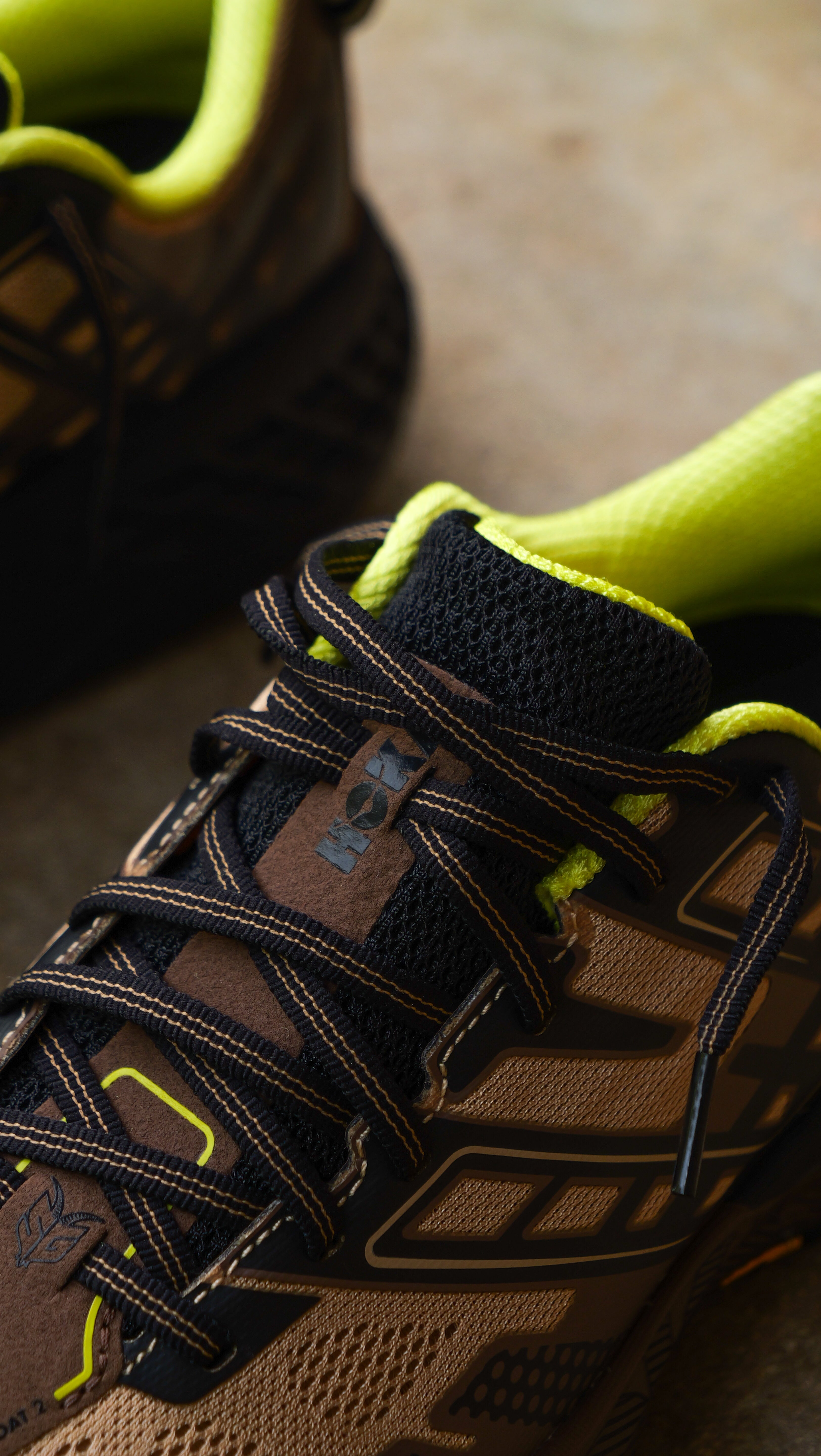 Hoka SpeedGoat 2 TS (Dark Chocolate/Black) - HOKA