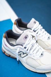 Mens New Balance 2002R (Eggnog) - M2002RQW - New Balance