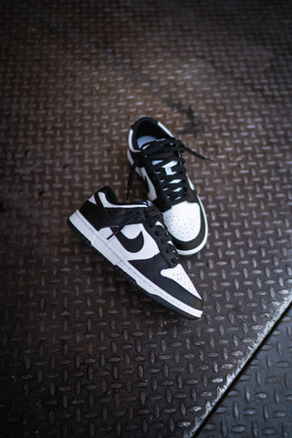 Nike Dunk Low Retro (Panda) - Nike