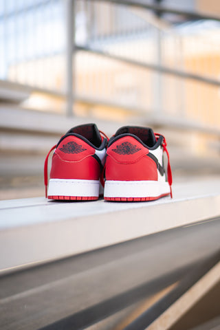 Nike Air Jordan 1 Low (Black Toe) - Nike
