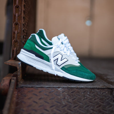 Mens New Balance 997H (White/Green) - CM997HOH - New Balance