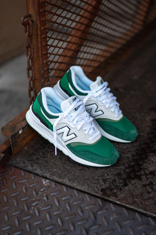 Mens New Balance 997H (White/Green) - CM997HOH - New Balance