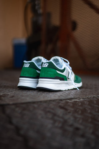 Mens New Balance 997H (White/Green) - CM997HOH - New Balance