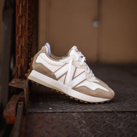 Mens New Balance 327 (Beige/White) - MS327PS - New Balance