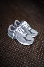 Men's New Balance 990v3 (Grey) - M990GY3