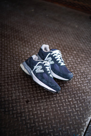 Men's New Balance 990v3 (Navy) - M990NB3