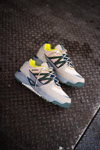 Mens Karhu Fusion XC (Silver Lining/Dark Forest) - Karhu