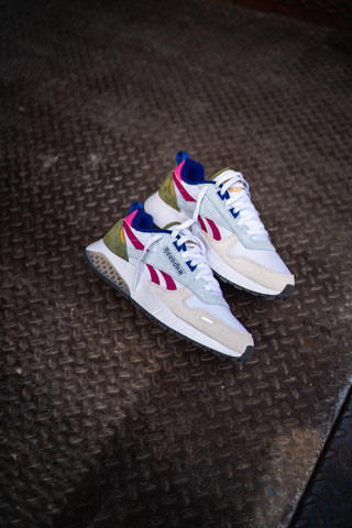Mens Reebok Classic Leather Hexalite (White/Cold Grey) - reebok