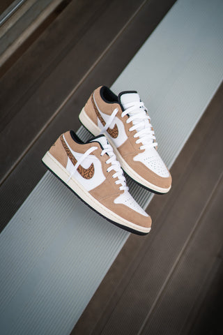 Mens Air Jordan 1 Low SE (Hemp) - Nike