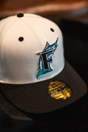 New Era Florida Marlins Side Batty Green UV (Off White/Black) - New Era