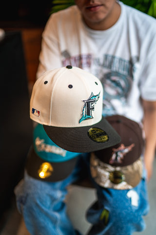 New Era Florida Marlins Side Batty Green UV (Off White/Black) - New Era