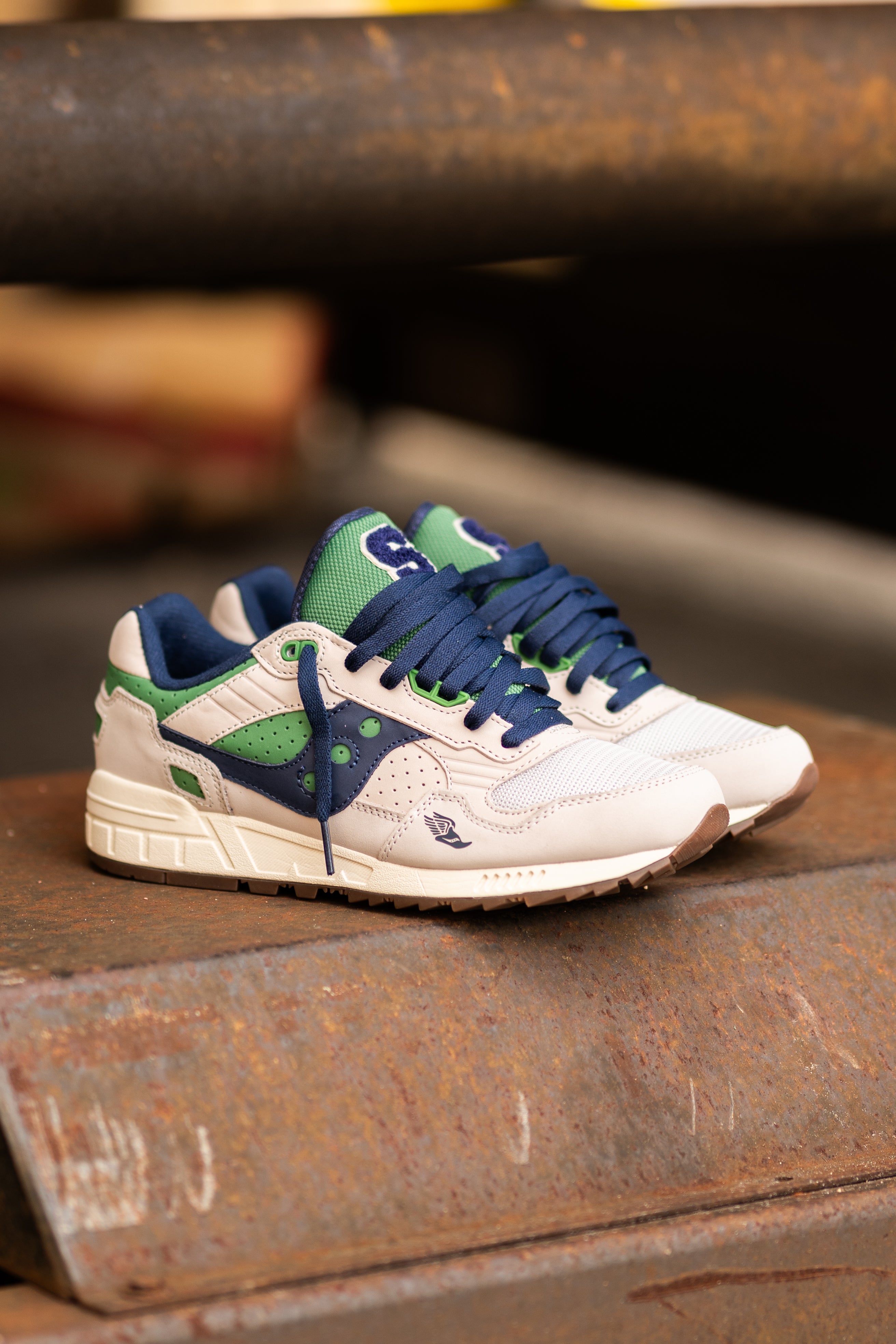 Mens Saucony Shadow 5000 Ivy League (Fog/Green) - Saucony